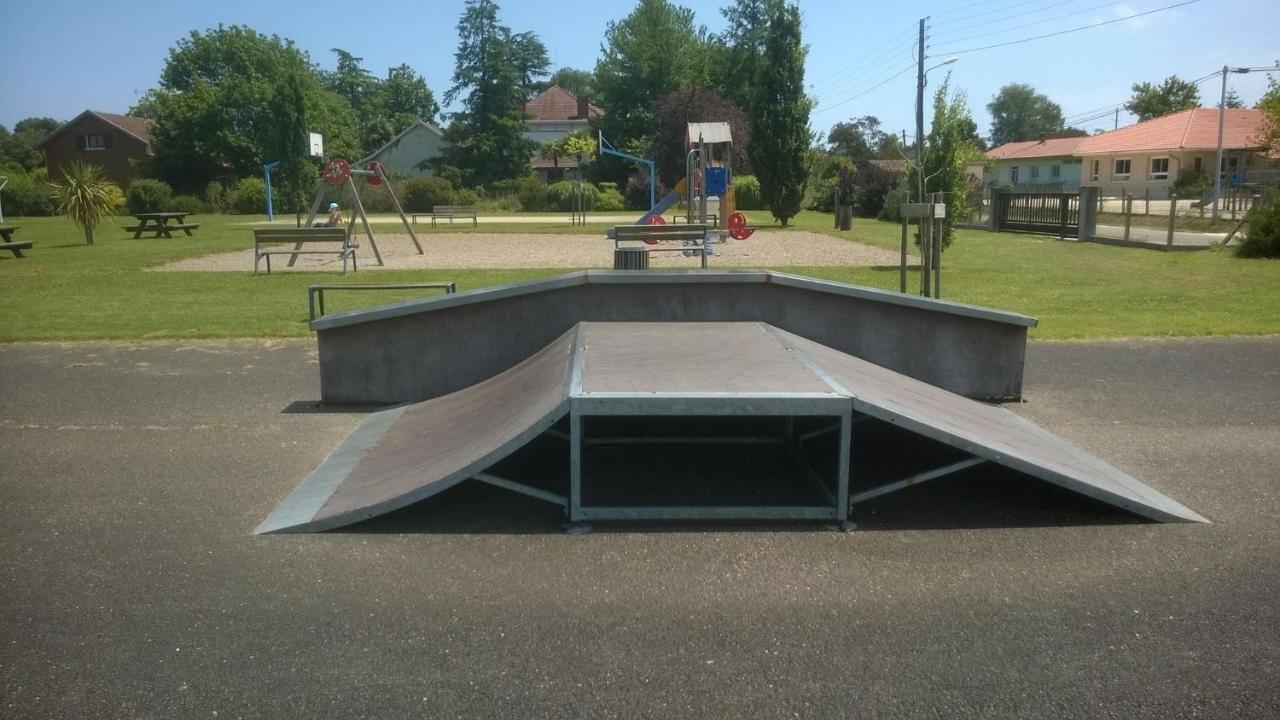 Maison Spacieuse Tout Confort Meilhan  Exteriör bild